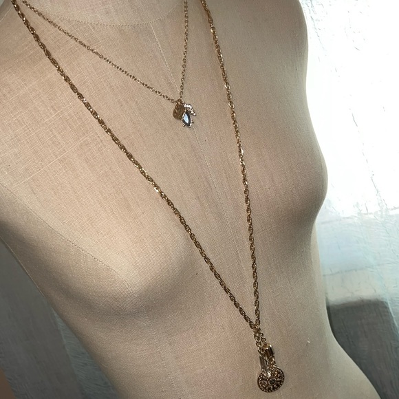 NWOT Double Chain Six Pendant Necklace. - Picture 1 of 7
